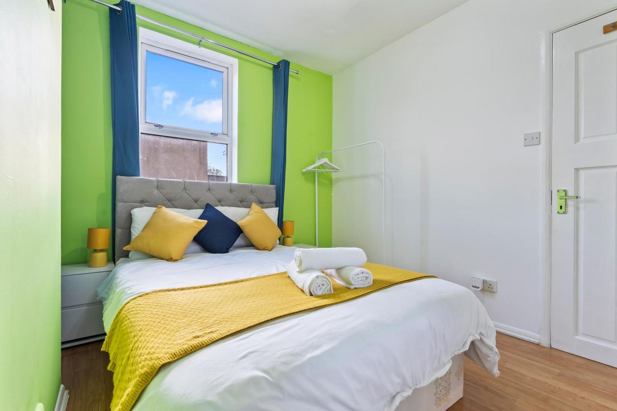 Casa de Férias Impeccable 4-bed House In Brixton *
